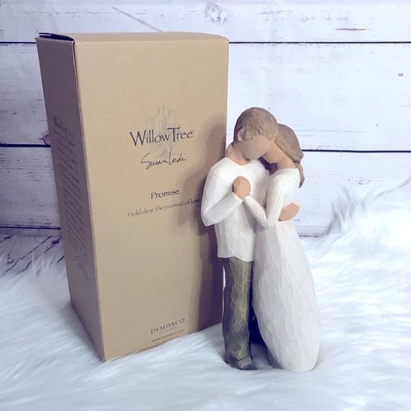 Willow Tree Promise Statue